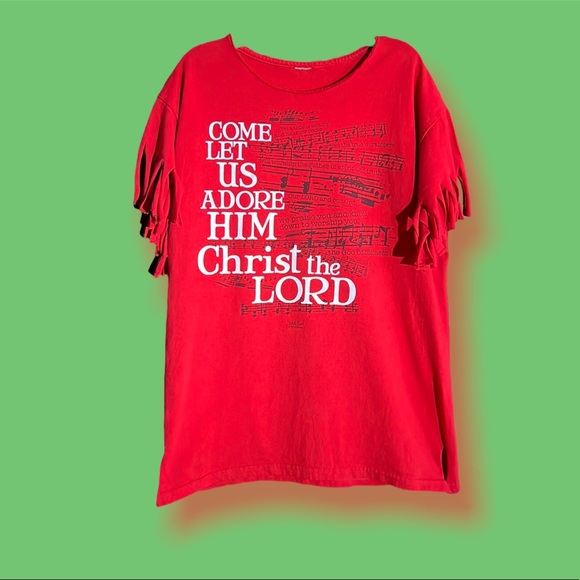 Kerusso Tops - Customized Red Christmas T-shirt Sized M from Kerusso
